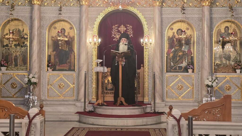 O Κατανυκτικός Εσπερινός της Ε΄ Εβδομάδος των Νηστειών στην Ι. Μητρόπολη Πειραιώς – Το κήρυγμα του Σεβασμιωτάτου.